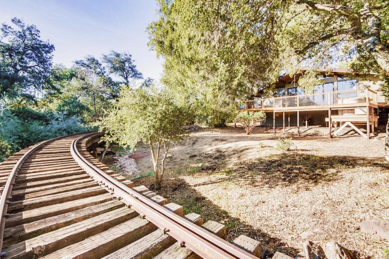 Hot Tub Disney Train Track In Julian Amazing Views エクステリア 写真