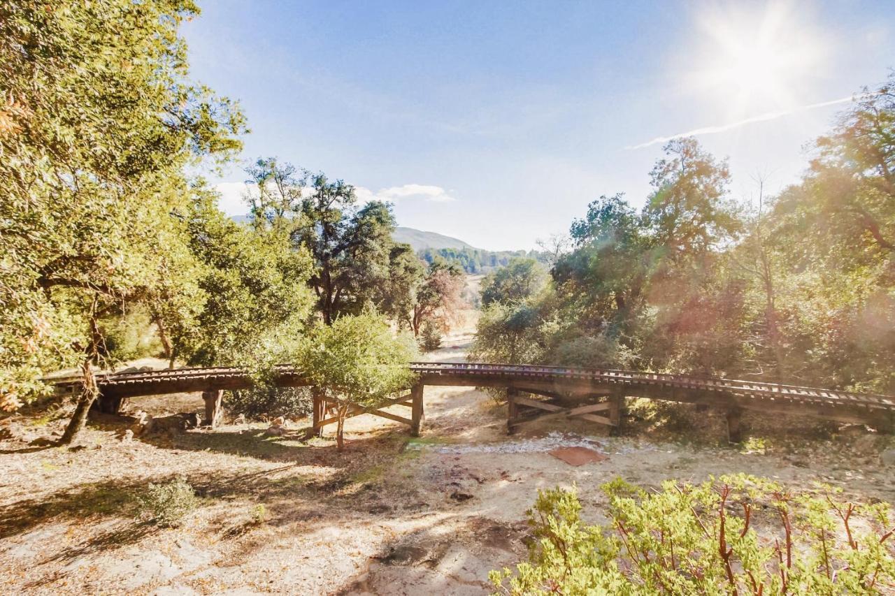 Hot Tub Disney Train Track In Julian Amazing Views エクステリア 写真