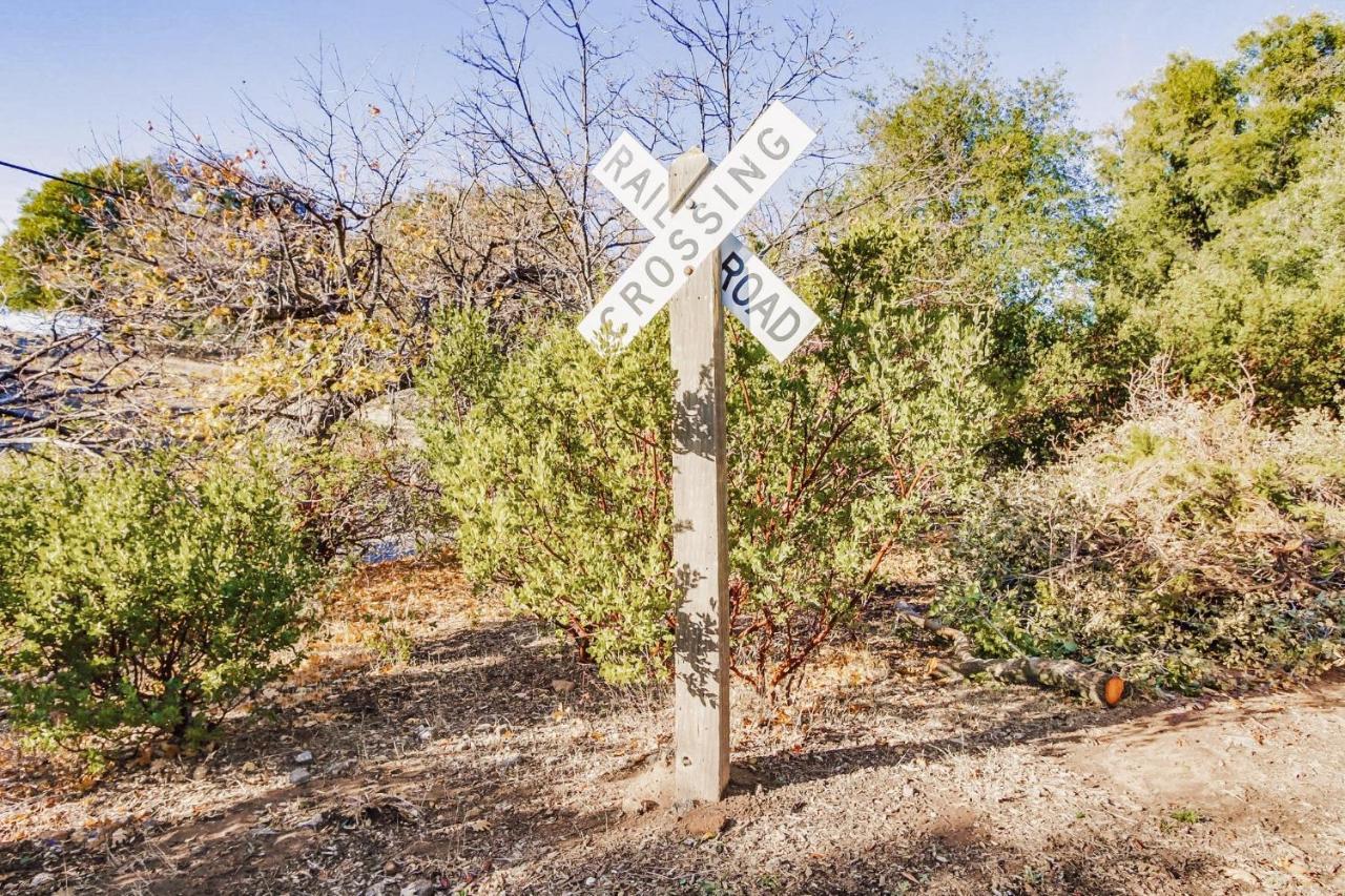 Hot Tub Disney Train Track In Julian Amazing Views エクステリア 写真